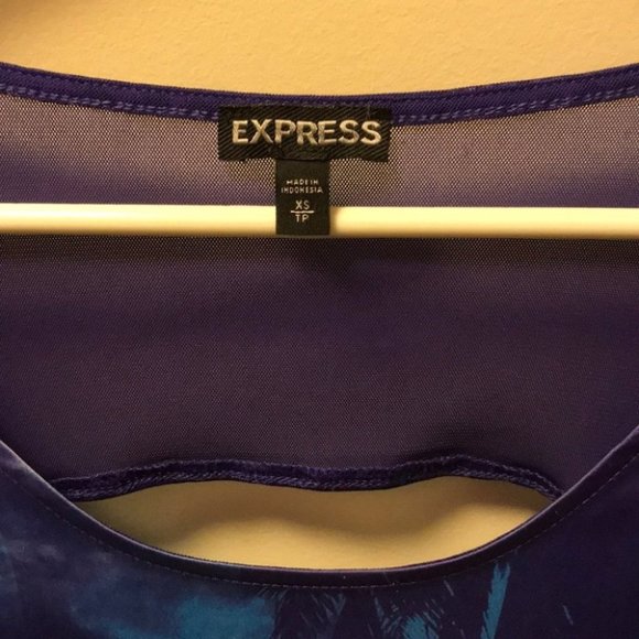 Express Women's Shirt Mesh Graphic Tee XS Purple - Picture 3 of 7